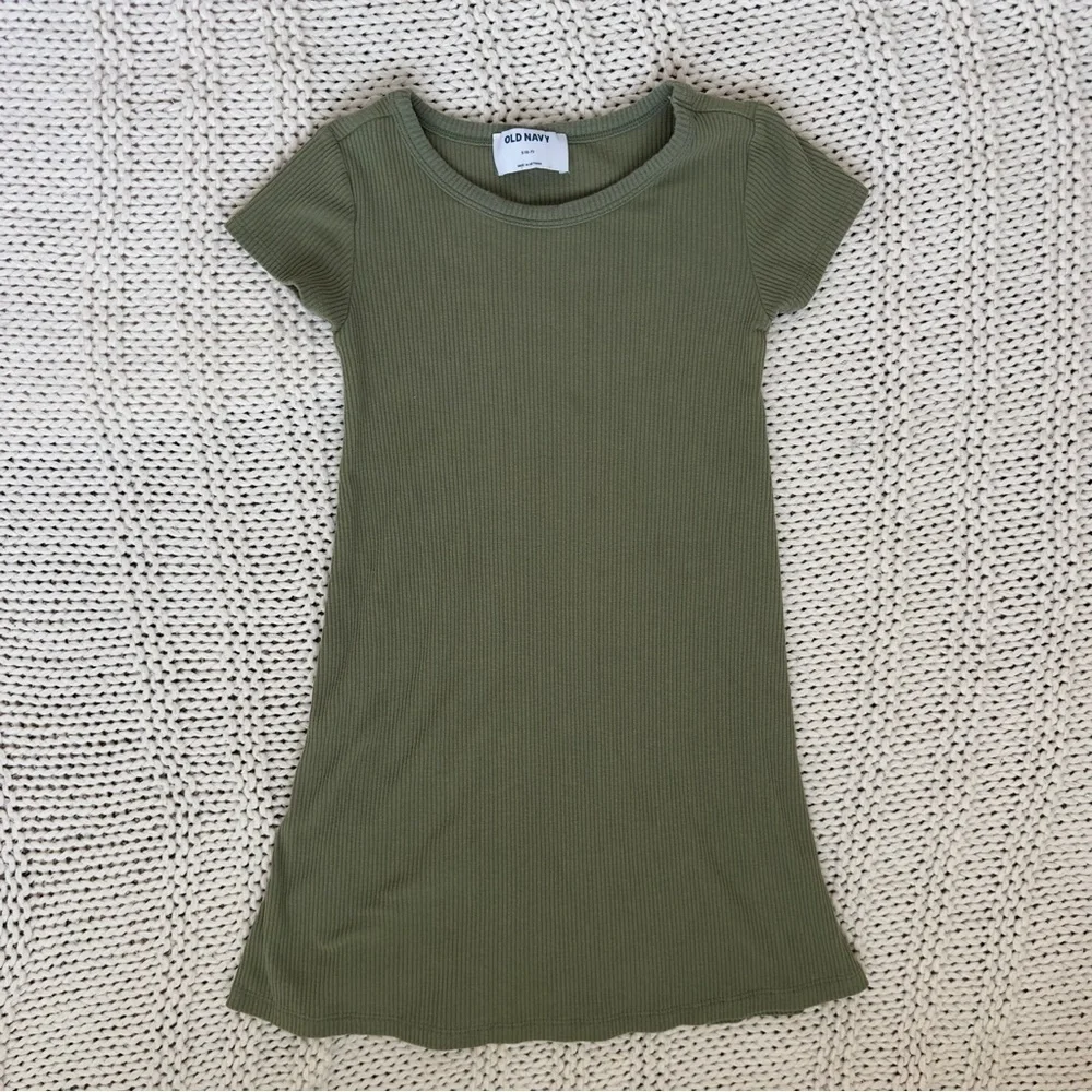 Old Navy Green Ribbed Girl's Dress Size Small (6-7)